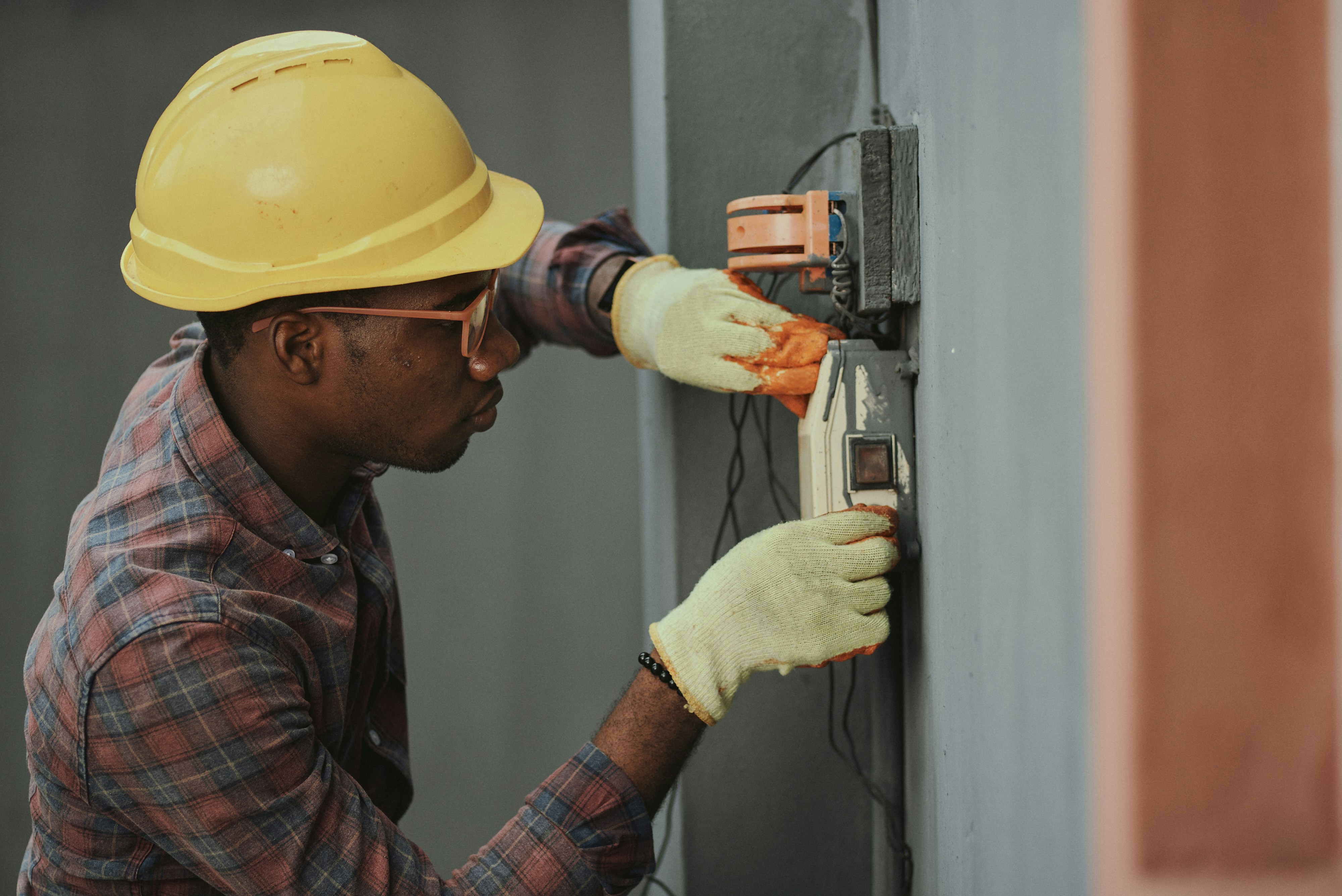 Grove Spark Electrical Services electrician north shore sydney
