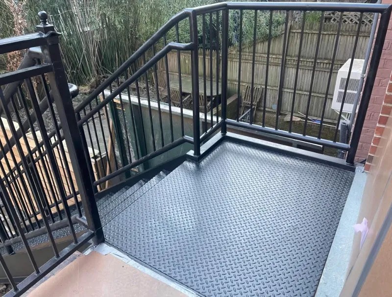 Steel fabricator in Brooklyn, NY — 2026 trends in custom steel staircase and railing design for commercial buildings